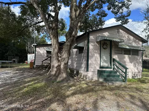 407 S Blvd W, Macclenny, FL 32063