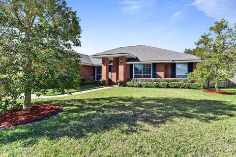 2736 Taylor Hill Dr, Jacksonville, FL 32221