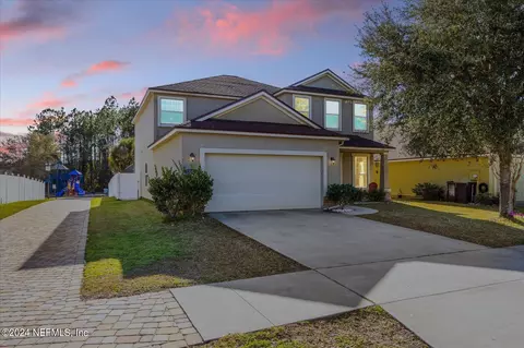 13542 Devan Lee Dr E, Jacksonville, FL 32226