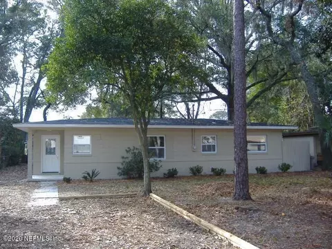 5506 Floral Bluff Rd, Jacksonville, FL 32211