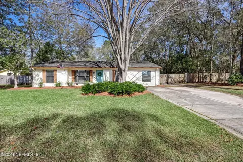 174 Evergreen Ln, Middleburg, FL 32068