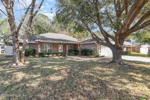 3057 Silverado Cir, Green Cove Springs, FL 32043