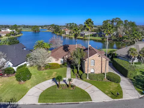 368 S Nine Dr, Ponte Vedra Beach, FL 32082
