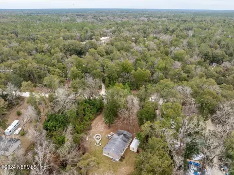 204 SW Trenton Ter, Fort White, FL 32038
