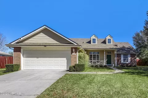 1341 Lindsey Crossing Dr, Jacksonville, FL 32218