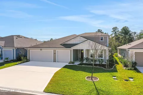 588 Meadow Creek Dr, Saint Johns, FL 32259