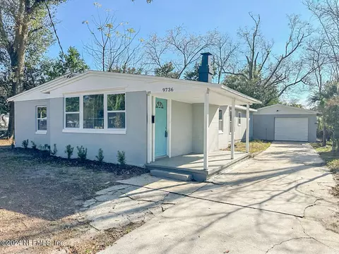9736 Banks Rd, Jacksonville, FL 32246