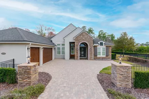 7712 Collins Grove Rd, Jacksonville, FL 32256