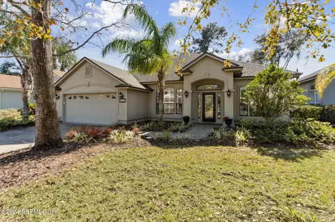 610 E Spanish Way, Fernandina Beach, FL 32034
