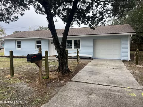 914 Jasmine St, Fernandina Beach, FL 32034