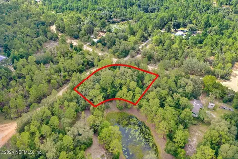200 Sidney Ave, Interlachen, FL 32148 photo 1