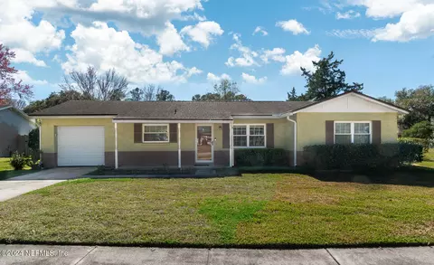 8637 Bluebell Ln, Jacksonville, FL 32244