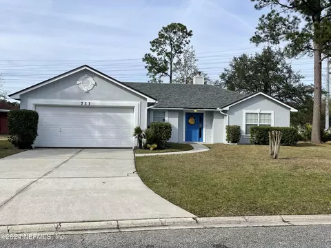 733 Cherry Bark Dr, Jacksonville, FL 32218