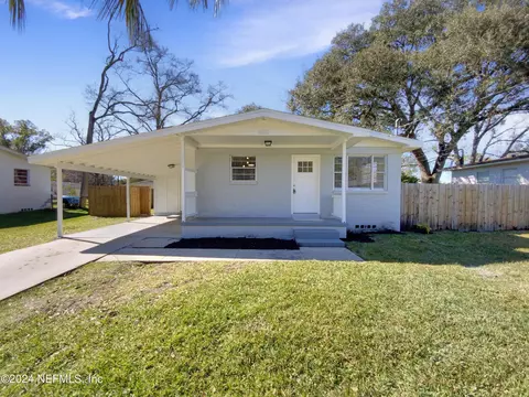 4454 Rainer Rd, Jacksonville, FL 32210