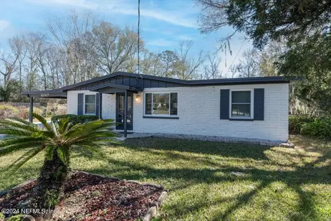 6167 George Wood Ln E, Jacksonville, FL 32244