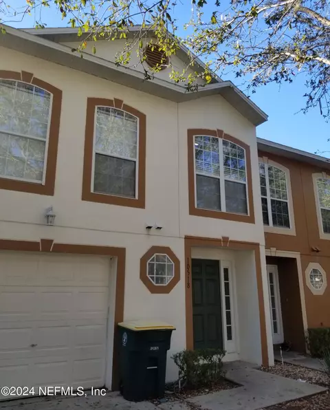 10518 Autumn Trace Rd, Jacksonville, FL 32257