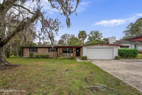 4047 Meek Dr, Jacksonville, FL 32277