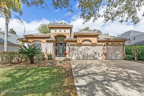 337 Stokes Creek Dr, Saint Augustine, FL 32095