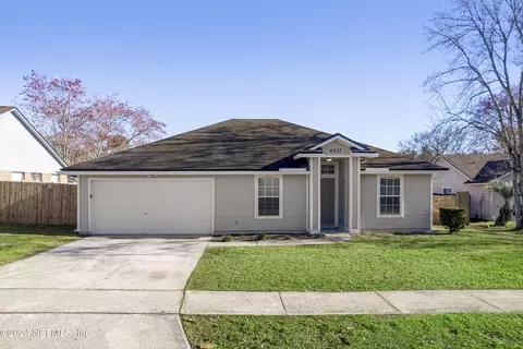 6637 Dove Creek Dr, Jacksonville, FL 32244