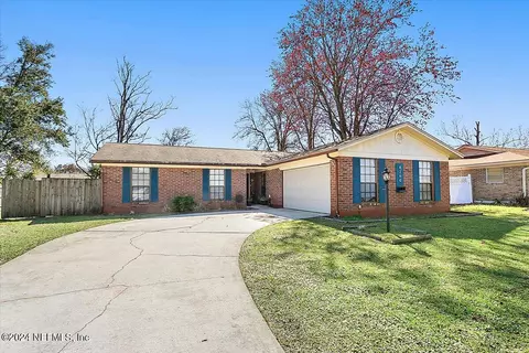8260 Springtree Rd, Jacksonville, FL 32210
