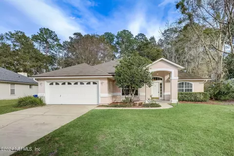121 Bartram Parke Dr, Saint Johns, FL 32259