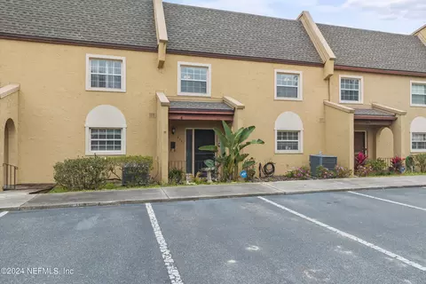 413 Abingdon Pl # 87, Jacksonville, FL 32225