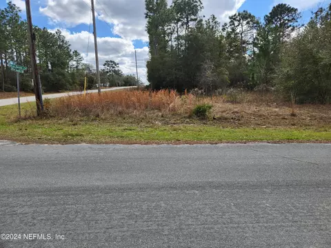 5745 Silver Sands Cir, Keystone Heights, FL 32656