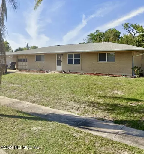 2904 Larkspur St, Titusville, FL 32796