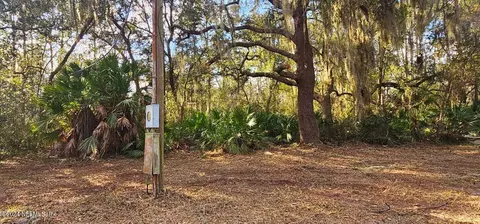 205 Hollender Dr, Interlachen, FL 32148