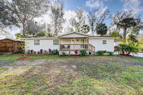 519 N Pine Ave, Green Cove Springs, FL 32043