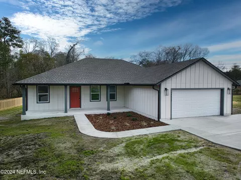 14217 Camelot Pl, Macclenny, FL 32063