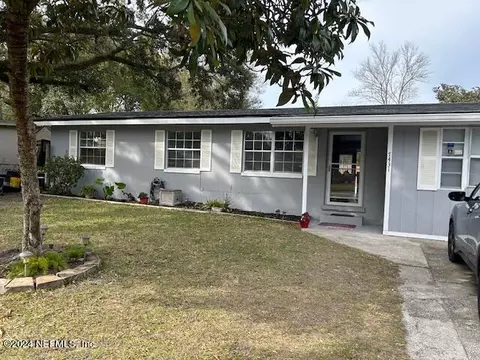7431 Arble Dr, Jacksonville, FL 32211
