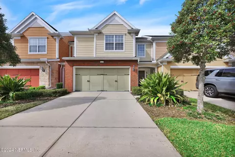 4214 Metron Dr, Jacksonville, FL 32216