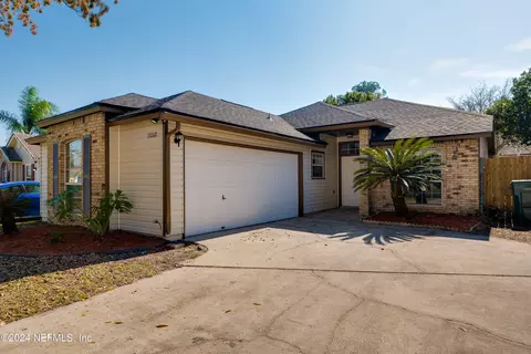 11040 Beckley Pl, Jacksonville, FL 32246