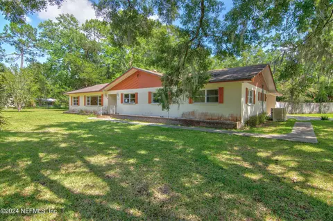 25441 SW 5th Ave, Newberry, FL 32669