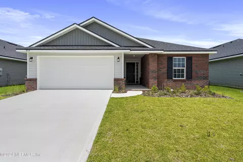 8514 Helmsley Blvd, Jacksonville, FL 32219
