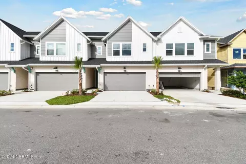 11109 Kinetic Ct, Jacksonville, FL 32256