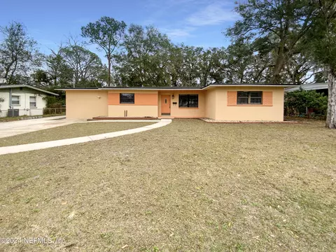 4223 Rendale Dr N, Jacksonville, FL 32210