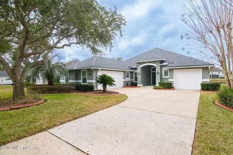 7748 Crosstree Ln, Jacksonville, FL 32256