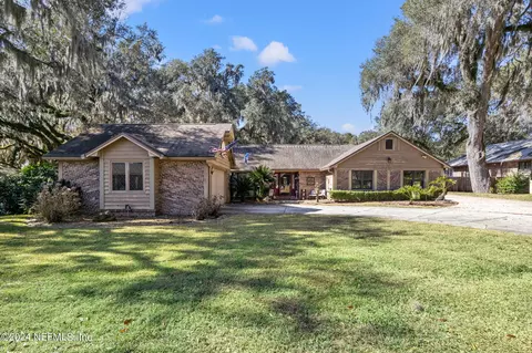 3058 Woodveil Ln, Orange Park, FL 32073