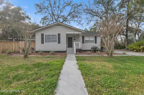 1056 Veronica St, Jacksonville, FL 32205