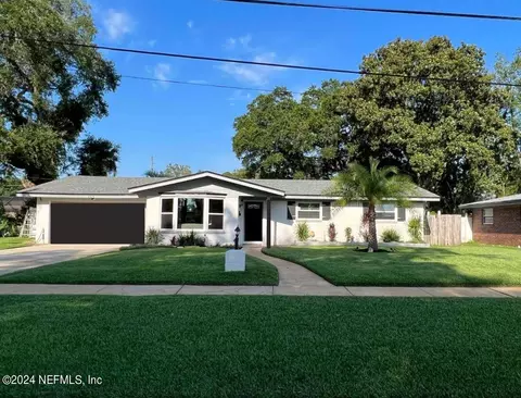 2015 Visconti Dr, Jacksonville, FL 32211