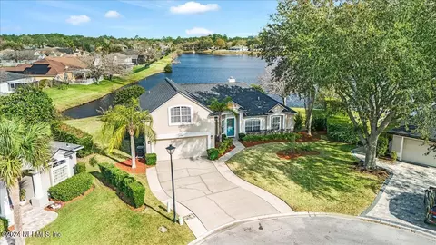 12995 Winthrop Cove Dr, Jacksonville, FL 32224
