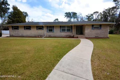 17443 Eagle Bend Blvd, Jacksonville, FL 32226