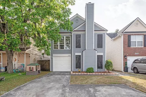 11018 Traci Lynn Dr, Jacksonville, FL 32218