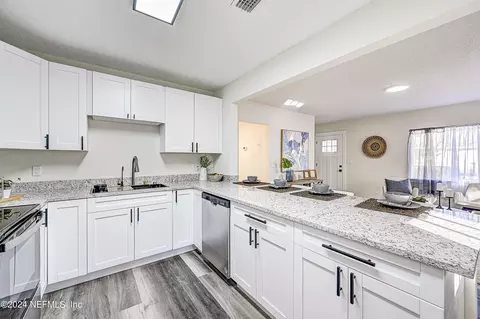 2590 Lowell Ave, Jacksonville, FL 32254
