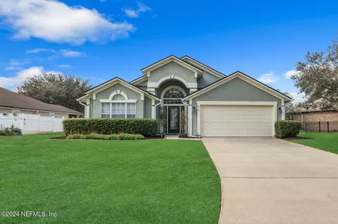810 E Red House Branch Rd, Saint Augustine, FL 32084