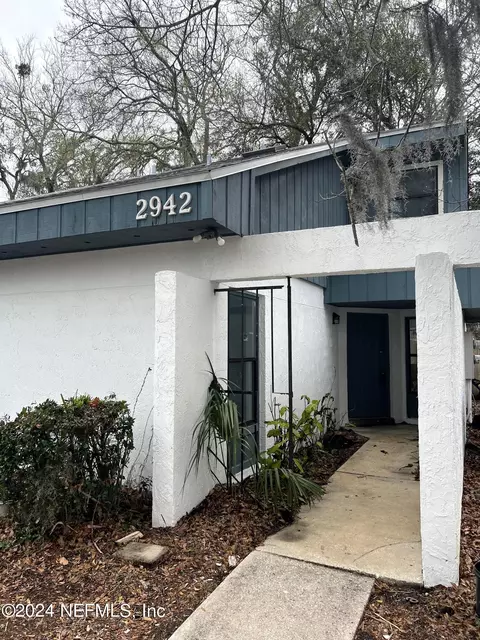 2942 Songbird Dr, Jacksonville, FL 32233