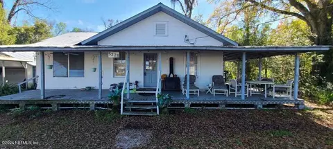 5228 Diven Dr, Jacksonville, FL 32207