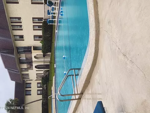 1644 El Camino Rd #3, Jacksonville, FL 32216